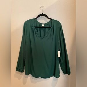 Old Navy Top, Size XL, Light Flowy, NWT